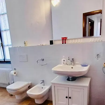 Apartament Lucia *